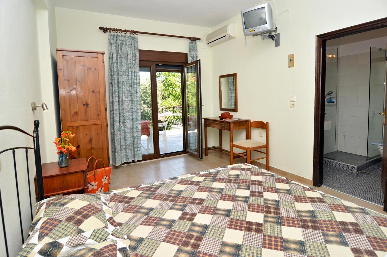 Hotel Pension Aldebaran Potos Exterior foto